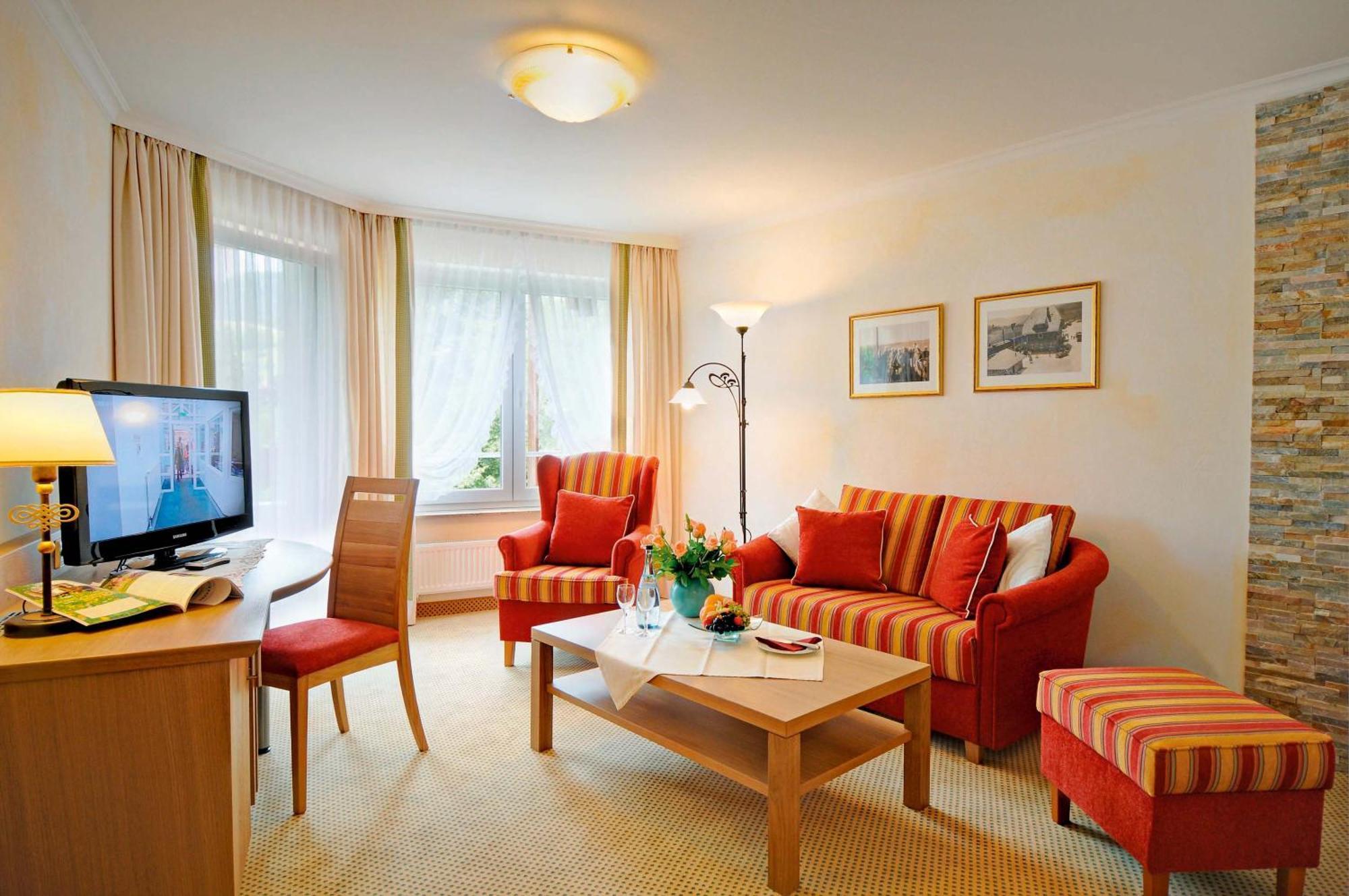 Dr Lohbeck Privathotel Sonne 바이에르스브론 외부 사진